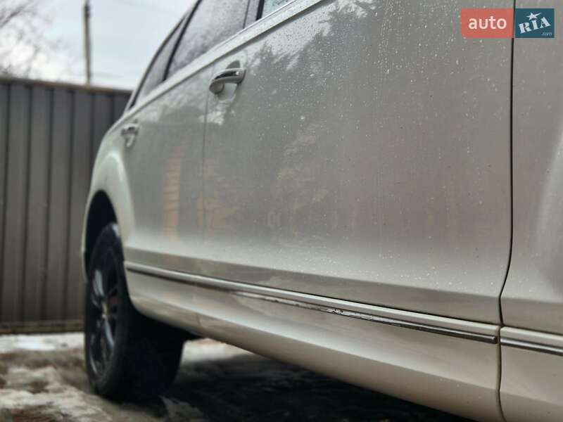 Внедорожник / Кроссовер Audi Q7 2010 в Запорожье