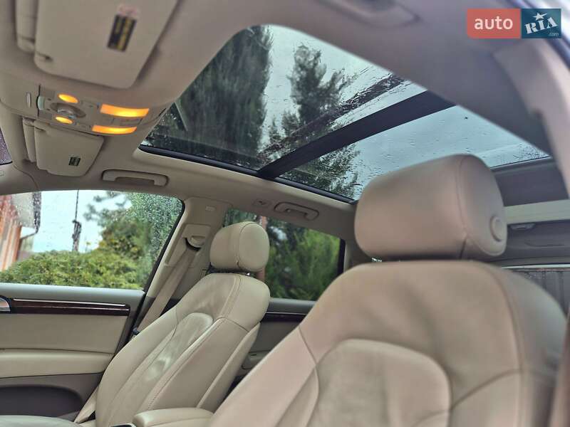Внедорожник / Кроссовер Audi Q7 2010 в Запорожье