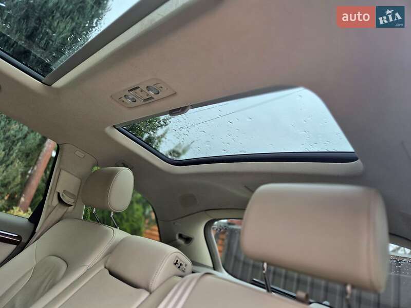 Внедорожник / Кроссовер Audi Q7 2010 в Запорожье