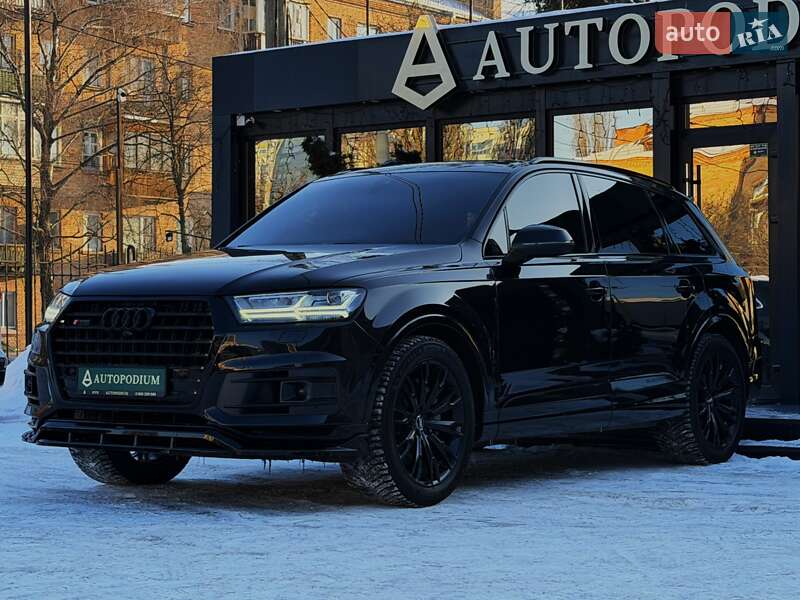 Внедорожник / Кроссовер Audi Q7 2018 в Киеве