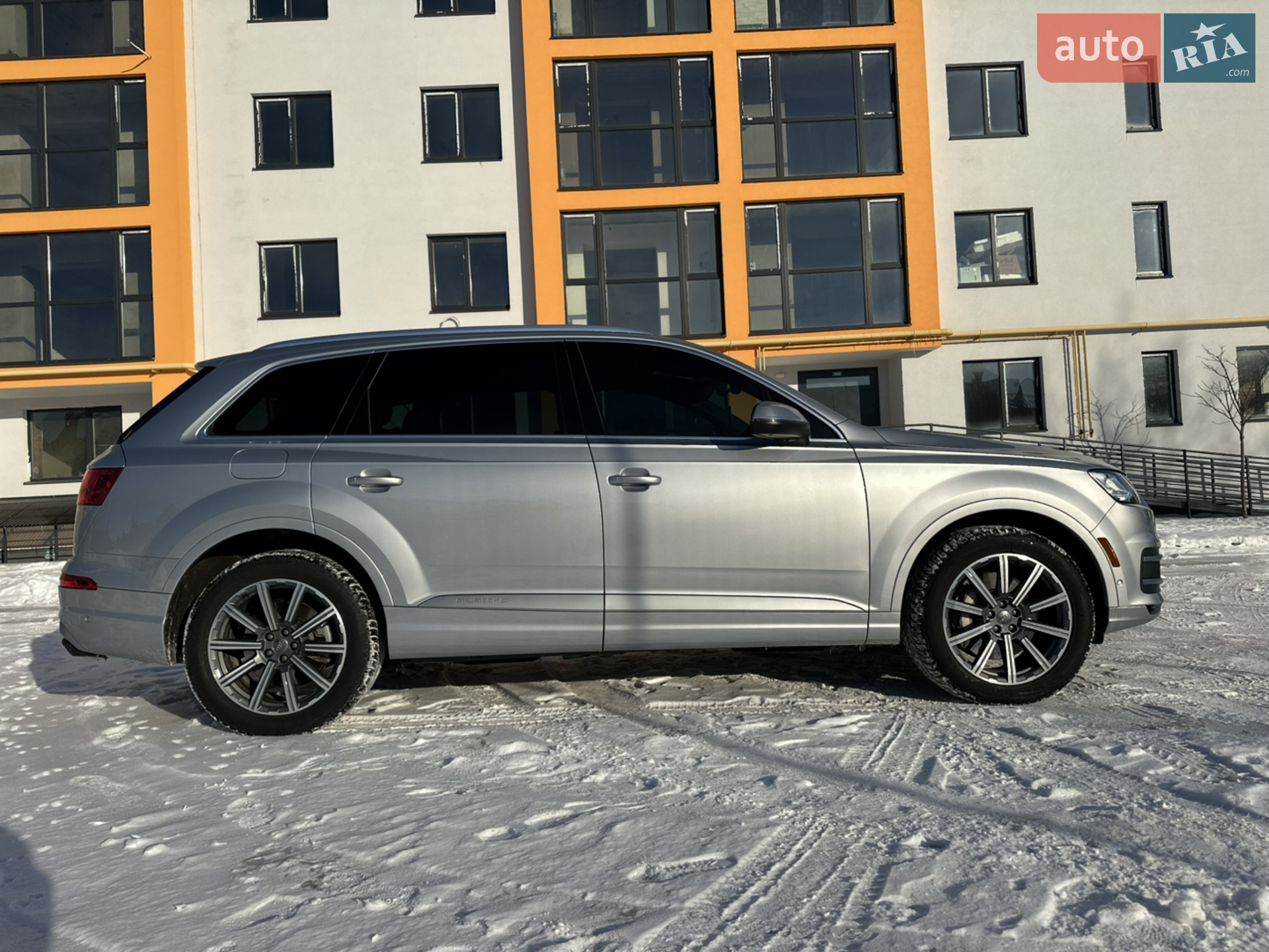 2019 Audi Q7 - мініатюра 2
