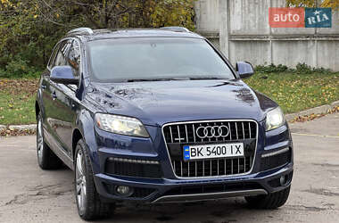 Позашляховик / Кросовер Audi Q7 2010 в Рівному