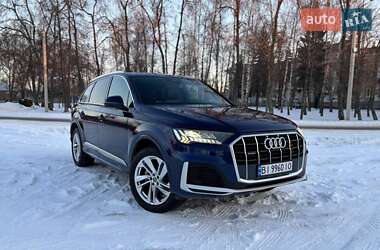 Внедорожник / Кроссовер Audi Q7 2020 в Киеве