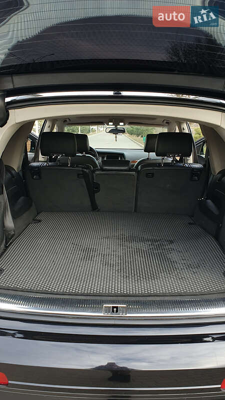 Внедорожник / Кроссовер Audi Q7 2010 в Измаиле