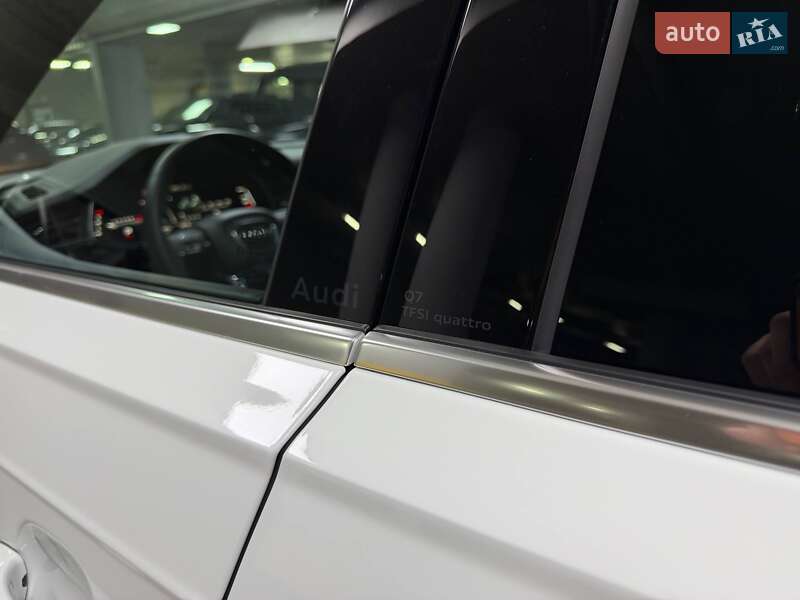 Позашляховик / Кросовер Audi Q7 2025 в Києві