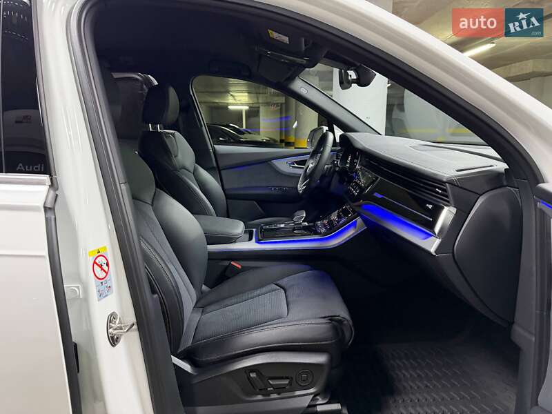 Позашляховик / Кросовер Audi Q7 2025 в Києві