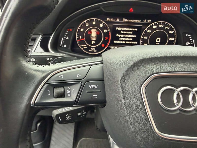 Внедорожник / Кроссовер Audi Q7 2016 в Киеве