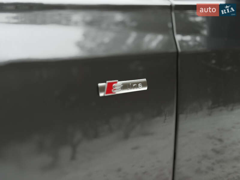 Позашляховик / Кросовер Audi Q7 2020 в Києві