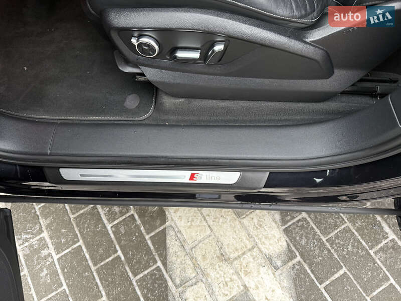 Позашляховик / Кросовер Audi Q7 2018 в Рівному