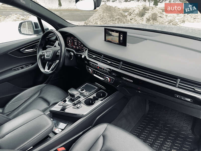 Внедорожник / Кроссовер Audi Q7 2016 в Львове