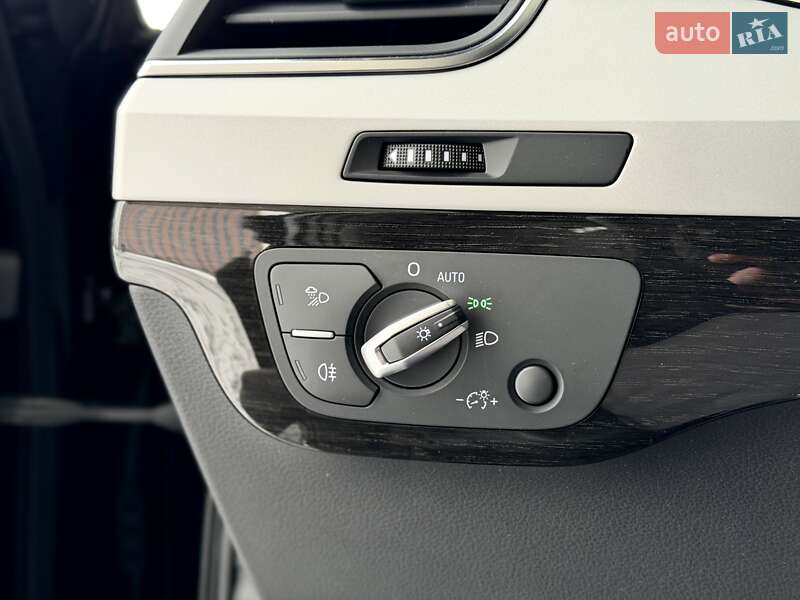 Позашляховик / Кросовер Audi Q7 2018 в Києві фото 18 Позашляховик / Кросовер Audi Q7 2018 в Києві