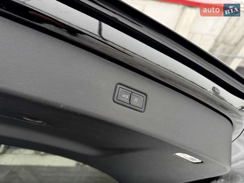 Позашляховик / Кросовер Audi Q7 2018 в Києві фото 42 Позашляховик / Кросовер Audi Q7 2018 в Києві