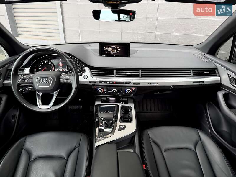 Позашляховик / Кросовер Audi Q7 2018 в Києві фото 33 Позашляховик / Кросовер Audi Q7 2018 в Києві