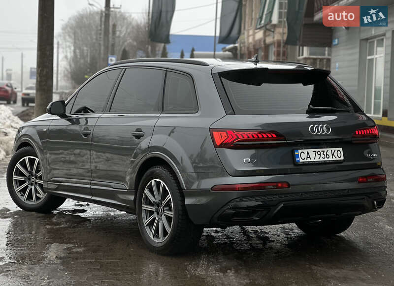 Внедорожник / Кроссовер Audi Q7 2021 в Ивано-Франковске