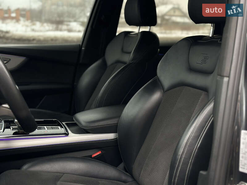 Внедорожник / Кроссовер Audi Q7 2021 в Ивано-Франковске
