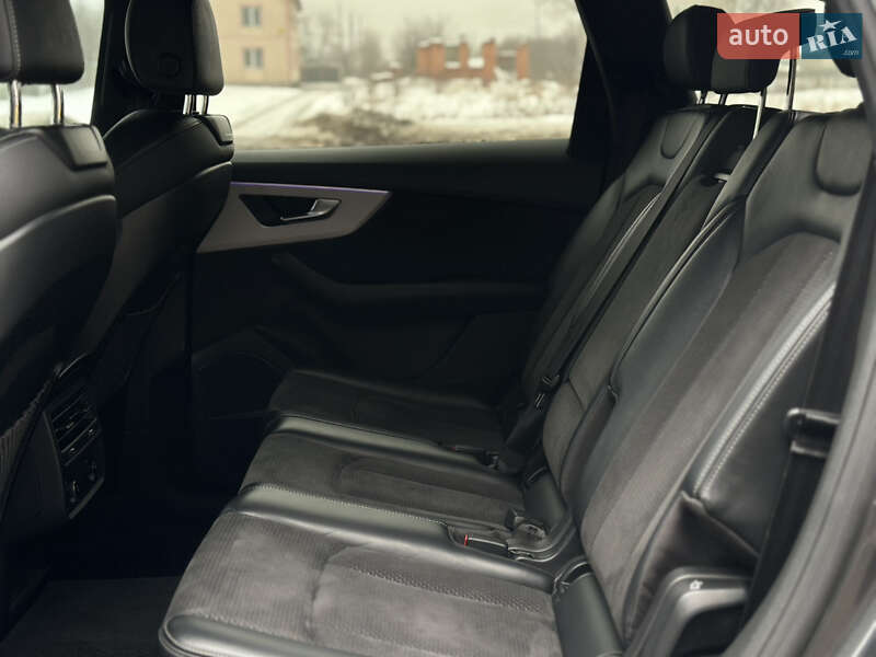Внедорожник / Кроссовер Audi Q7 2021 в Ивано-Франковске