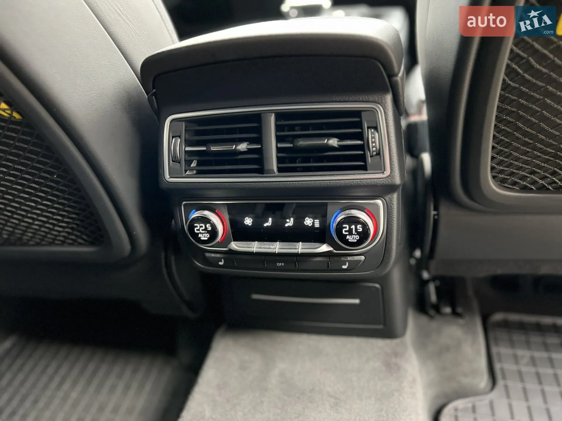2016 Audi Q7 - мініатюра 16