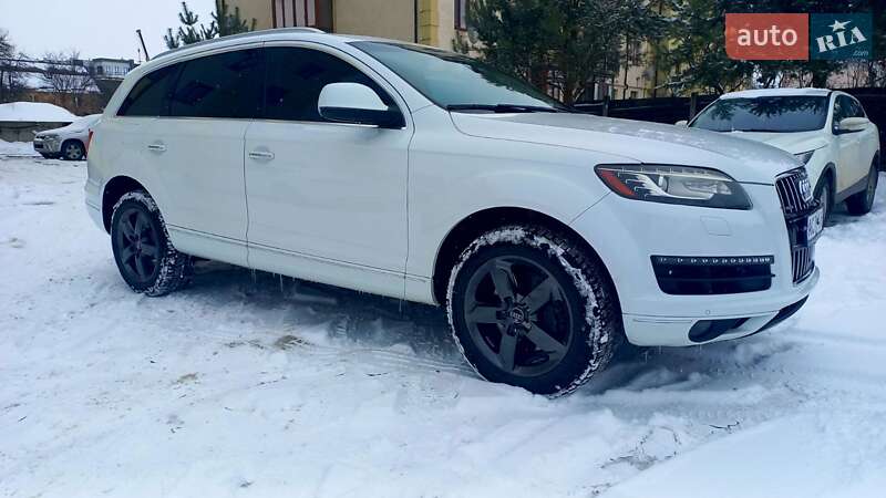 Позашляховик / Кросовер Audi Q7 2014 в Рівному
