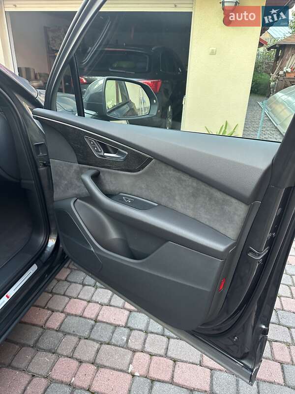 Позашляховик / Кросовер Audi Q7 2021 в Ужгороді фото 22 Позашляховик / Кросовер Audi Q7 2021 в Ужгороді