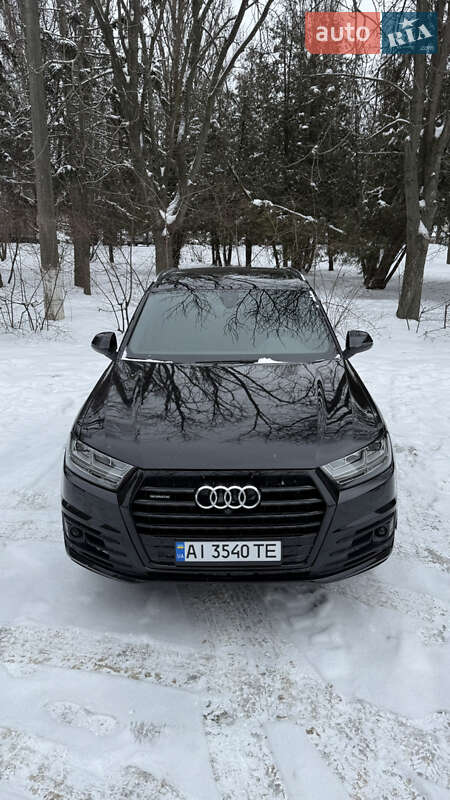 Внедорожник / Кроссовер Audi Q7 2018 в Киеве