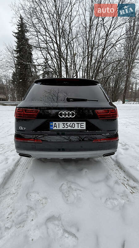 Внедорожник / Кроссовер Audi Q7 2018 в Киеве