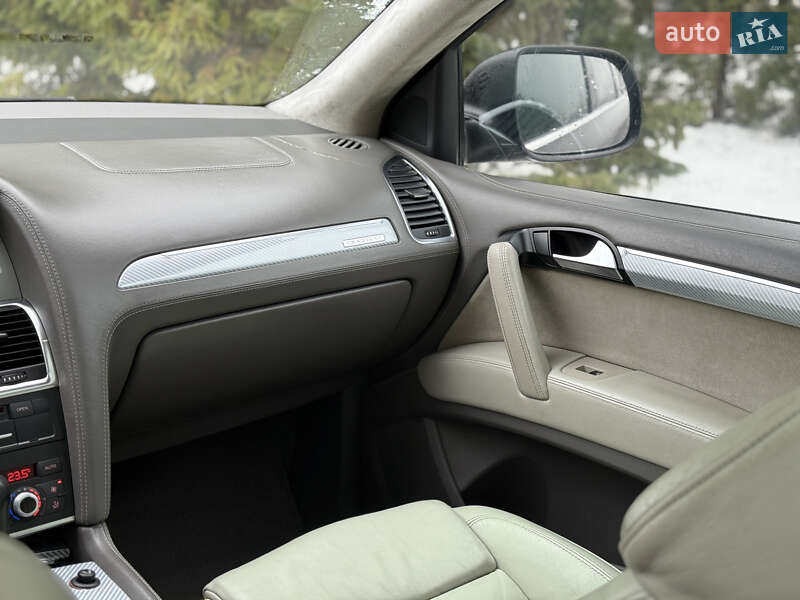 Внедорожник / Кроссовер Audi Q7 2009 в Тернополе