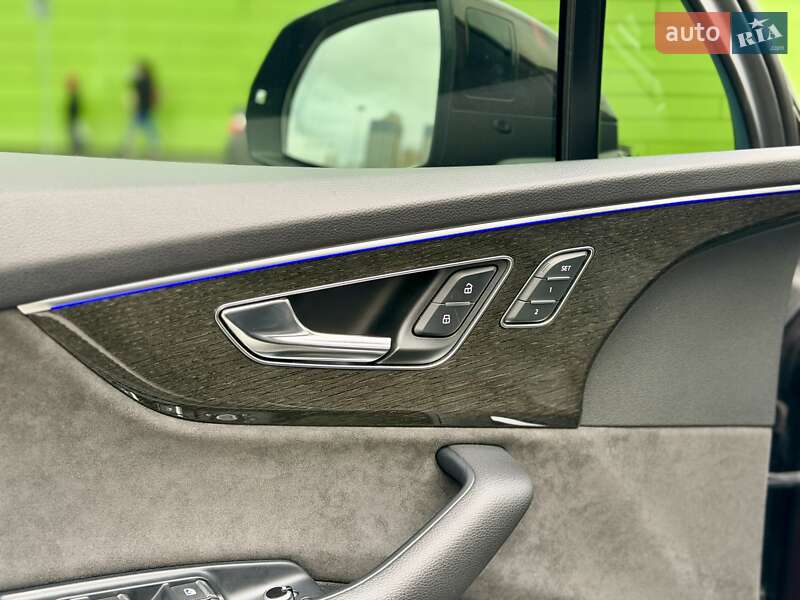 Позашляховик / Кросовер Audi Q7 2022 в Києві фото 36 Позашляховик / Кросовер Audi Q7 2022 в Києві