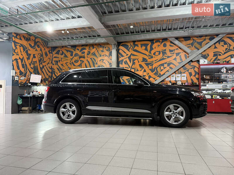 Позашляховик / Кросовер Audi Q7 2019 в Чернівцях фото 28 Позашляховик / Кросовер Audi Q7 2019 в Чернівцях