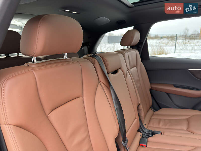 Позашляховик / Кросовер Audi Q7 2020 в Івано-Франківську
