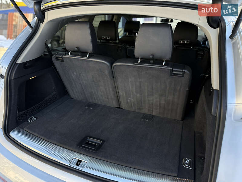 Позашляховик / Кросовер Audi Q7 2013 в Одесі фото 40 Позашляховик / Кросовер Audi Q7 2013 в Одесі