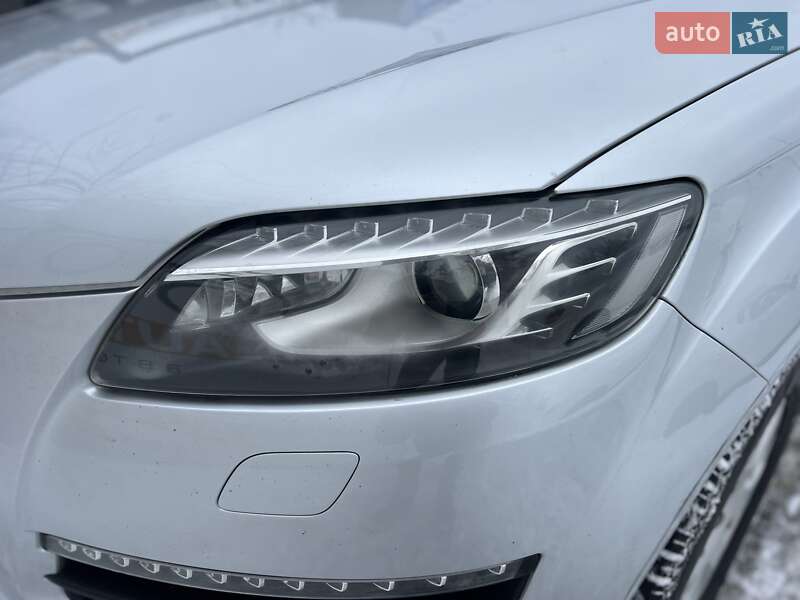 Позашляховик / Кросовер Audi Q7 2010 в Києві фото 4 Позашляховик / Кросовер Audi Q7 2010 в Києві