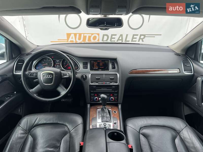 Позашляховик / Кросовер Audi Q7 2010 в Києві фото 21 Позашляховик / Кросовер Audi Q7 2010 в Києві