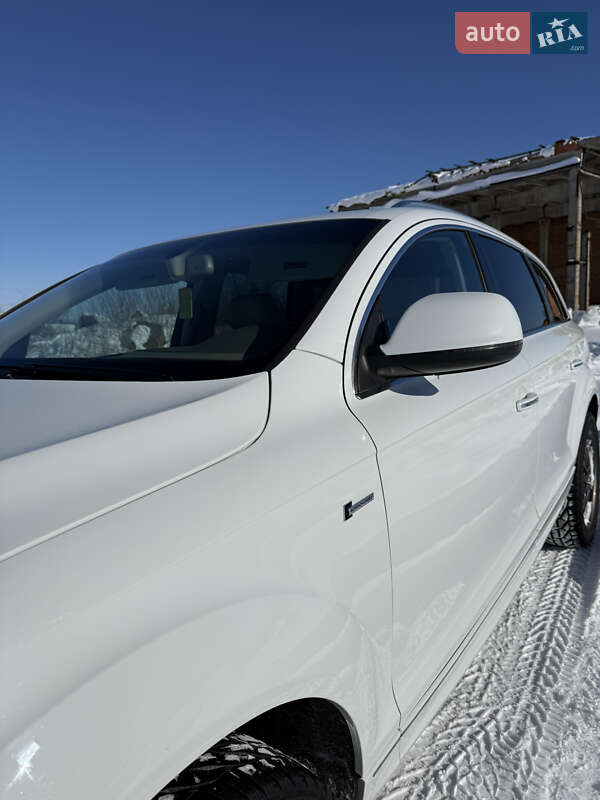 Позашляховик / Кросовер Audi Q7 2015 в Житомирі фото 11 Позашляховик / Кросовер Audi Q7 2015 в Житомирі