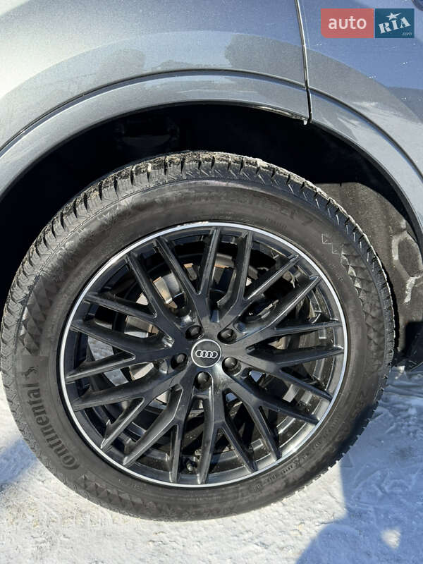 Внедорожник / Кроссовер Audi Q7 2021 в Хмельницком