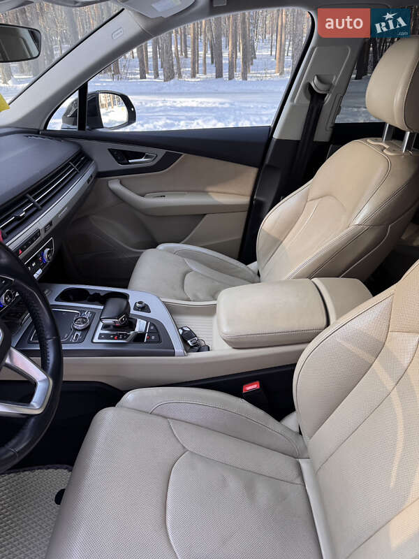 Позашляховик / Кросовер Audi Q7 2017 в Черкасах фото 16 Позашляховик / Кросовер Audi Q7 2017 в Черкасах