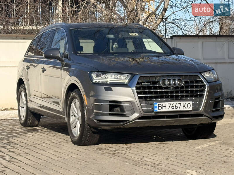 Внедорожник / Кроссовер Audi Q7 2018 в Одессе