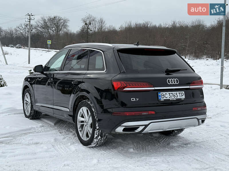 Позашляховик / Кросовер Audi Q7 2019 в Львові фото 7 Позашляховик / Кросовер Audi Q7 2019 в Львові