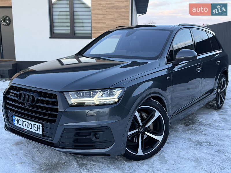 Внедорожник / Кроссовер Audi Q7 2016 в Стрые