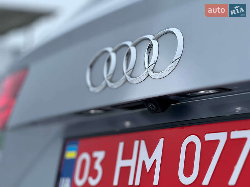 Внедорожник / Кроссовер Audi Q7 2017 в Киеве