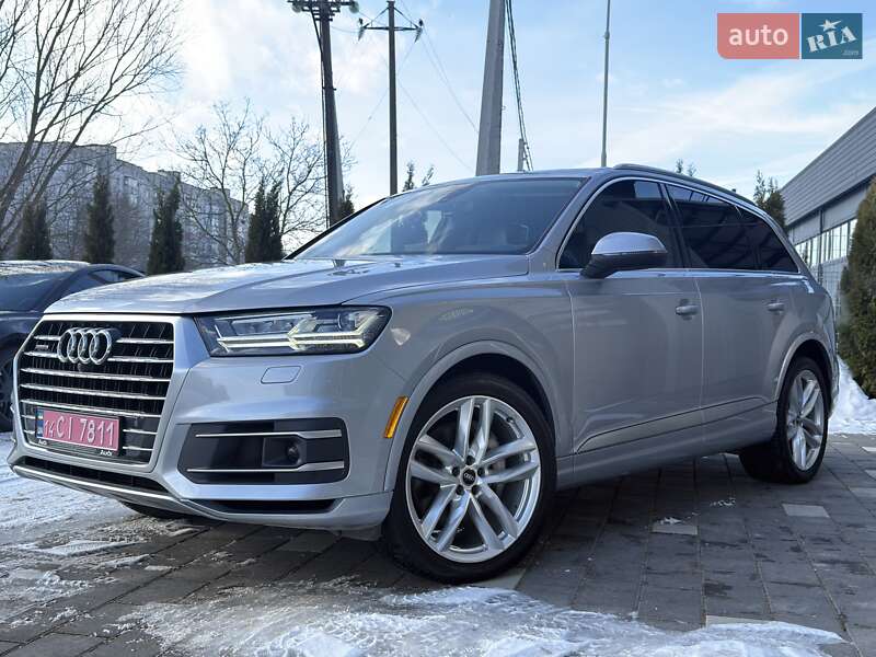 Внедорожник / Кроссовер Audi Q7 2016 в Дрогобыче