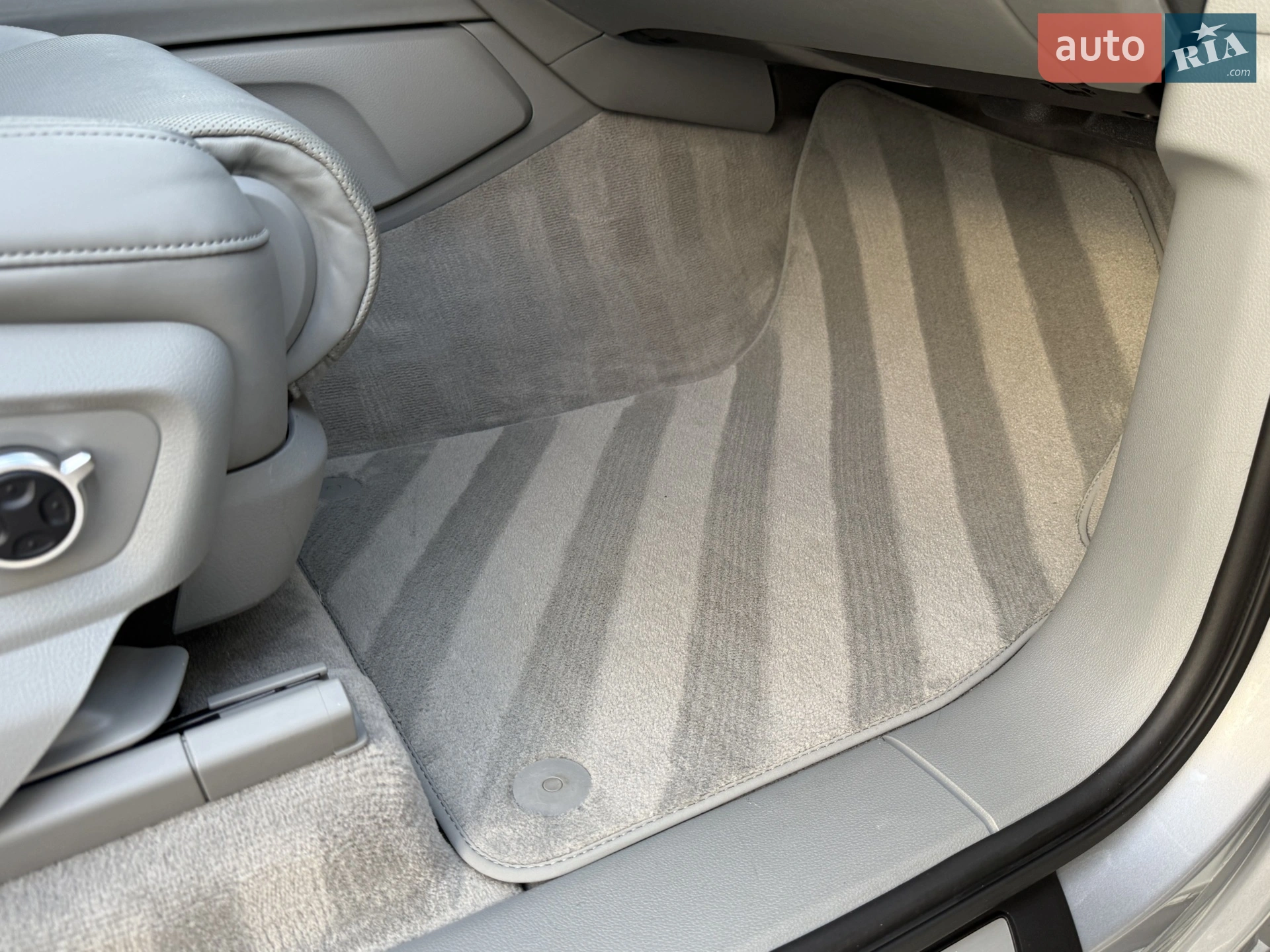 2016 Audi Q7 - мініатюра 41