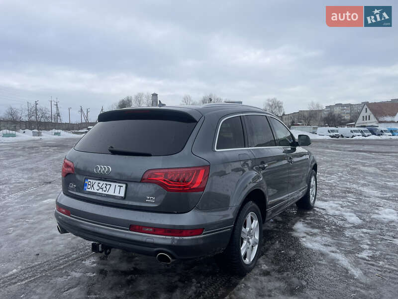 Внедорожник / Кроссовер Audi Q7 2015 в Ровно