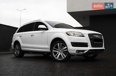 Внедорожник / Кроссовер Audi Q7 2013 в Ужгороде