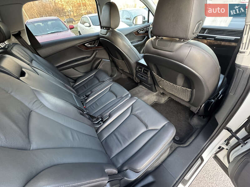 Внедорожник / Кроссовер Audi Q7 2017 в Запорожье фото 42 Внедорожник / Кроссовер Audi Q7 2017 в Запорожье
