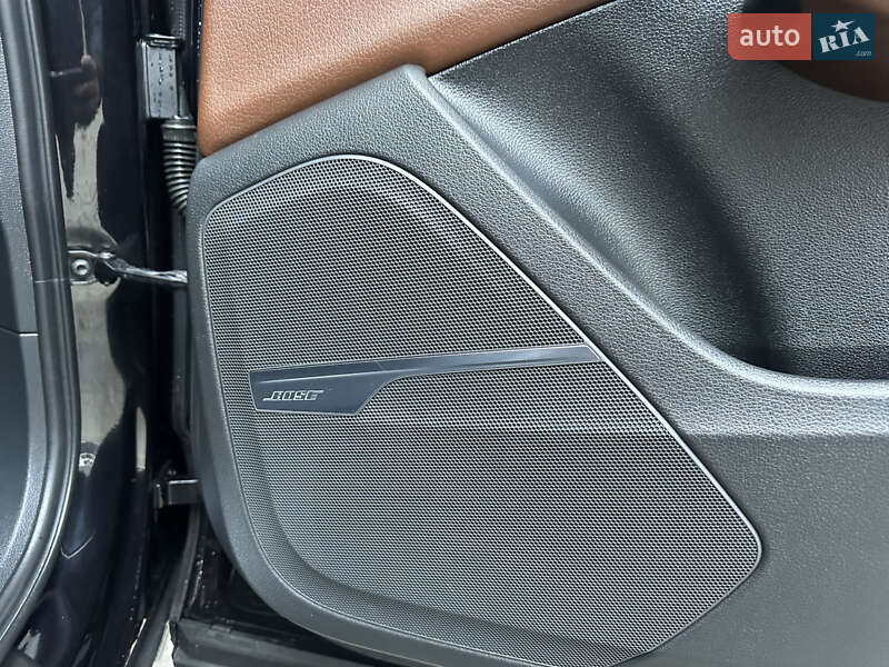 Внедорожник / Кроссовер Audi Q7 2017 в Дубно