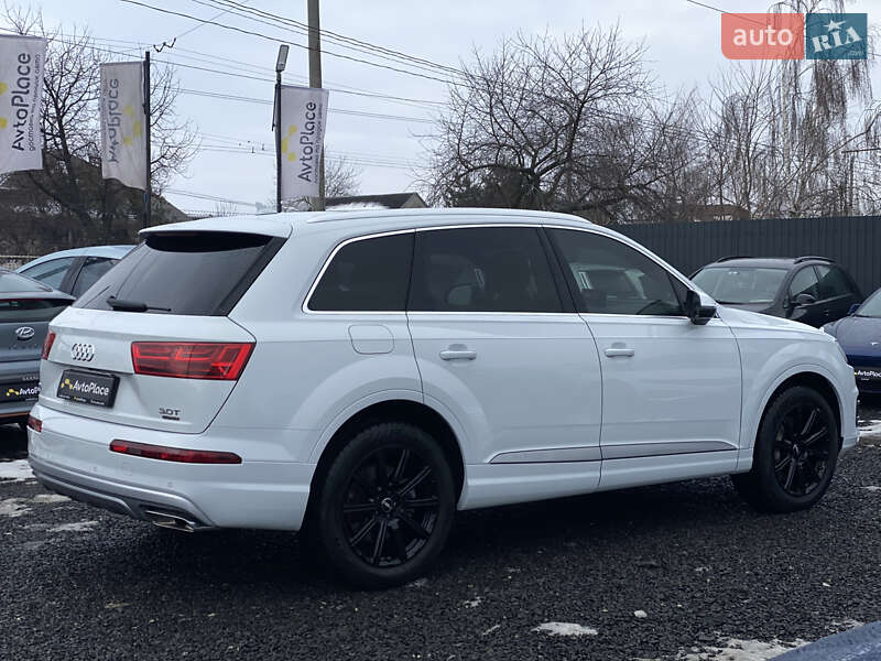 Внедорожник / Кроссовер Audi Q7 2016 в Луцке