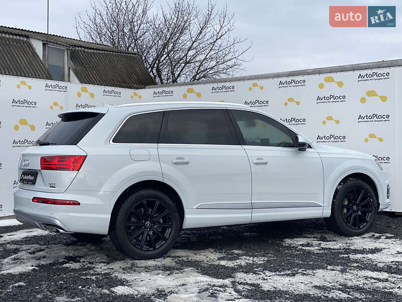Внедорожник / Кроссовер Audi Q7 2016 в Луцке