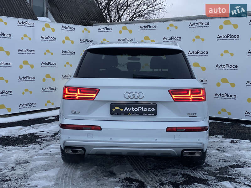 Внедорожник / Кроссовер Audi Q7 2016 в Луцке