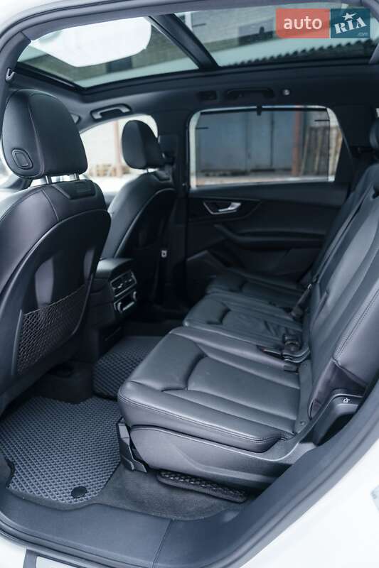Позашляховик / Кросовер Audi Q7 2017 в Ковелі фото 33 Позашляховик / Кросовер Audi Q7 2017 в Ковелі