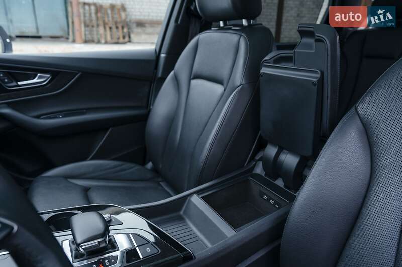 Позашляховик / Кросовер Audi Q7 2017 в Ковелі фото 48 Позашляховик / Кросовер Audi Q7 2017 в Ковелі